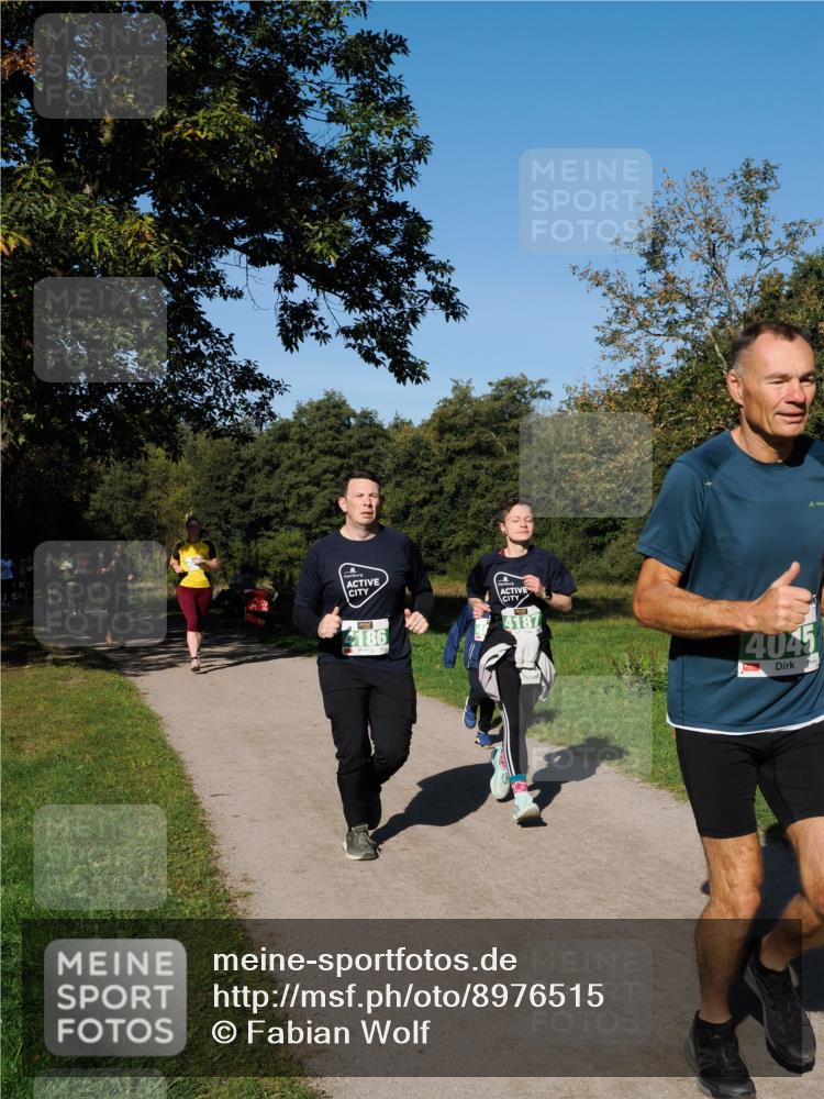 28.09.2025 - 33. Volkslauf durch das schöne Alstertal Fabian Wolf http://msf.ph/oto/8976515 28.09.2025 10:40:09 Laufen 4186, 4187, 14045 meine-sportfotos.de
