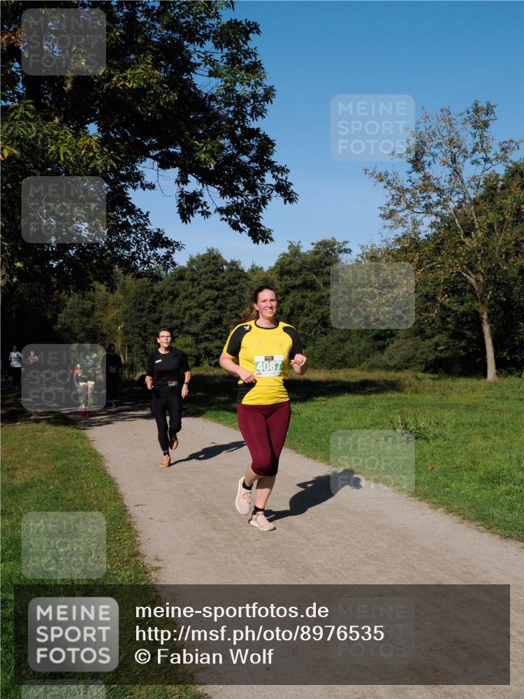 28.09.2025 - 33. Volkslauf durch das schöne Alstertal Fabian Wolf http://msf.ph/oto/8976535 28.09.2025 10:40:13 Laufen 4087 meine-sportfotos.de