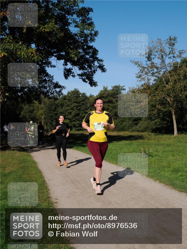 28.09.2025 - 33. Volkslauf durch das schöne Alstertal Fabian Wolf http://msf.ph/oto/8976536 28.09.2025 10:40:13 Laufen 4087 meine-sportfotos.de