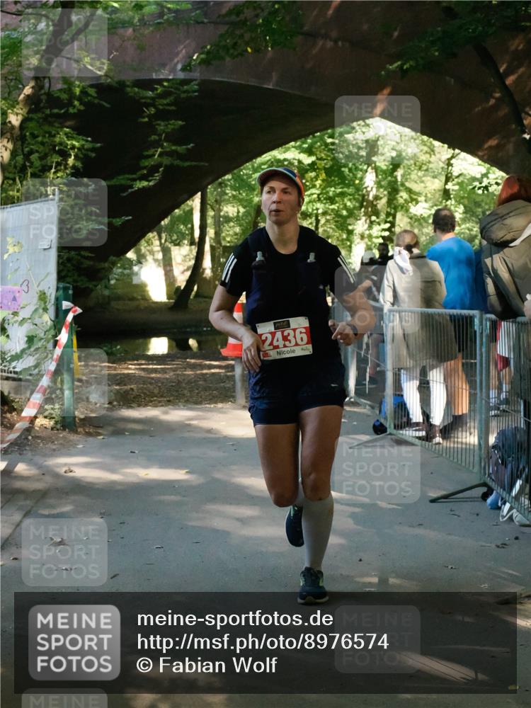 28.09.2025 - 33. Volkslauf durch das schöne Alstertal Fabian Wolf http://msf.ph/oto/8976574 28.09.2025 12:29:20 Laufen 2436 meine-sportfotos.de