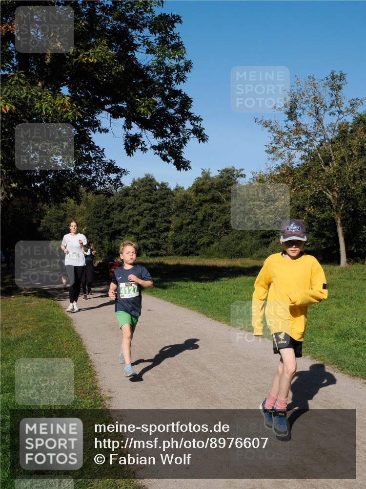 28.09.2025 - 33. Volkslauf durch das schöne Alstertal Fabian Wolf http://msf.ph/oto/8976607 28.09.2025 10:40:21 Laufen 4127 meine-sportfotos.de
