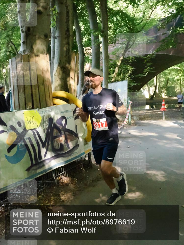 28.09.2025 - 33. Volkslauf durch das schöne Alstertal Fabian Wolf http://msf.ph/oto/8976619 28.09.2025 12:29:57 Laufen 2317 meine-sportfotos.de