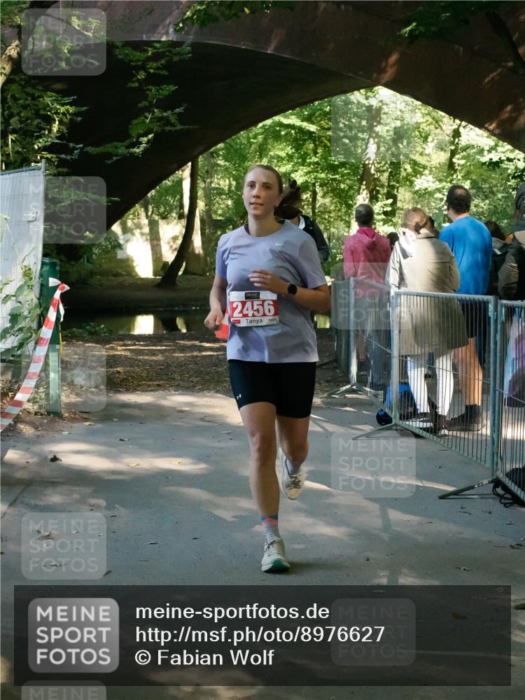 28.09.2025 - 33. Volkslauf durch das schöne Alstertal Fabian Wolf http://msf.ph/oto/8976627 28.09.2025 12:30:03 Laufen 2456 meine-sportfotos.de