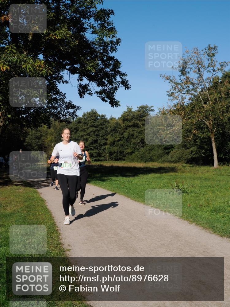 28.09.2025 - 33. Volkslauf durch das schöne Alstertal Fabian Wolf http://msf.ph/oto/8976628 28.09.2025 10:40:23 Laufen 4105 meine-sportfotos.de