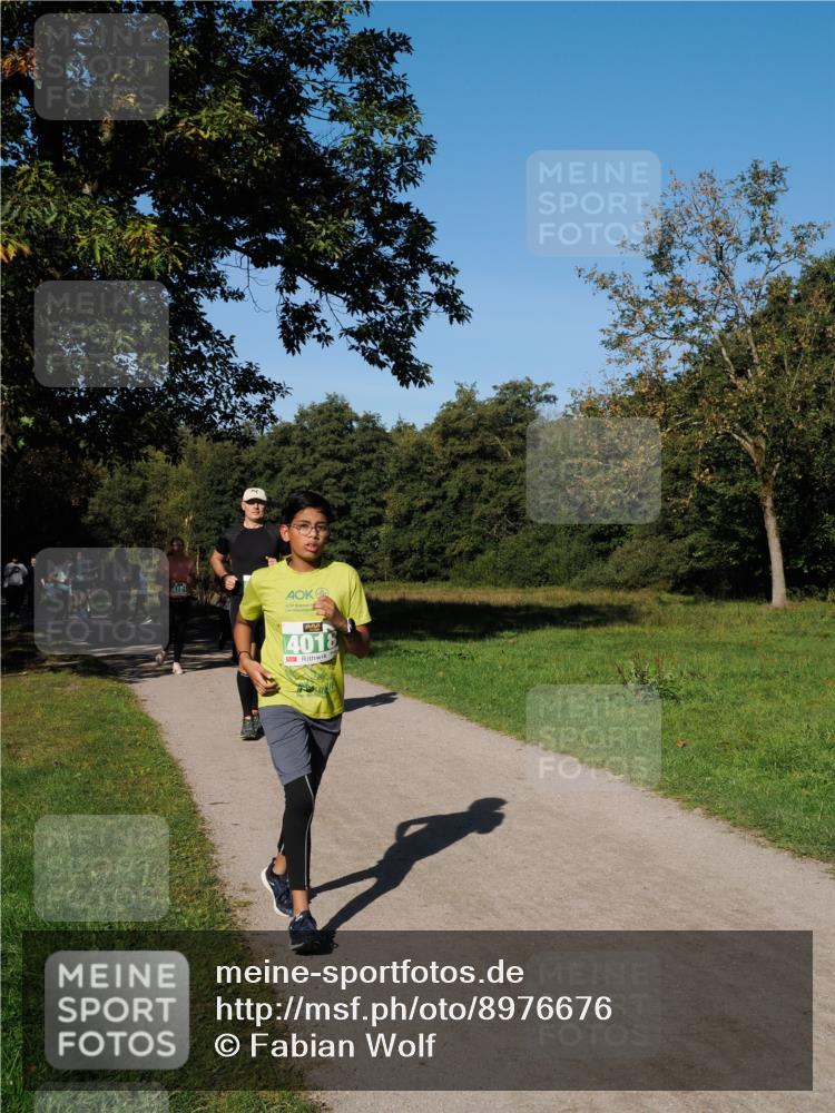 28.09.2025 - 33. Volkslauf durch das schöne Alstertal Fabian Wolf http://msf.ph/oto/8976676 28.09.2025 10:40:30 Laufen 4121, 4018 meine-sportfotos.de