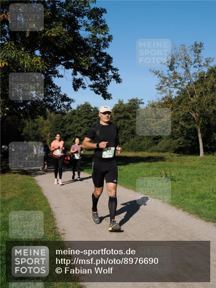 28.09.2025 - 33. Volkslauf durch das schöne Alstertal Fabian Wolf http://msf.ph/oto/8976690 28.09.2025 10:40:32 Laufen 4048 meine-sportfotos.de