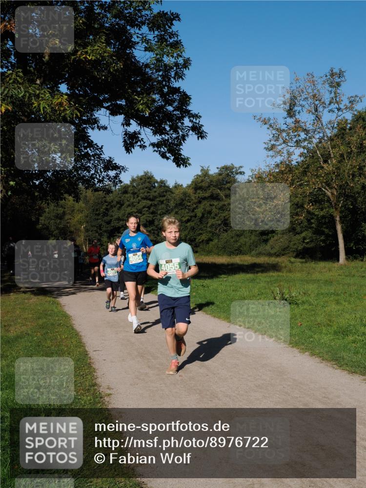 28.09.2025 - 33. Volkslauf durch das schöne Alstertal Fabian Wolf http://msf.ph/oto/8976722 28.09.2025 10:40:39 Laufen 4055 meine-sportfotos.de