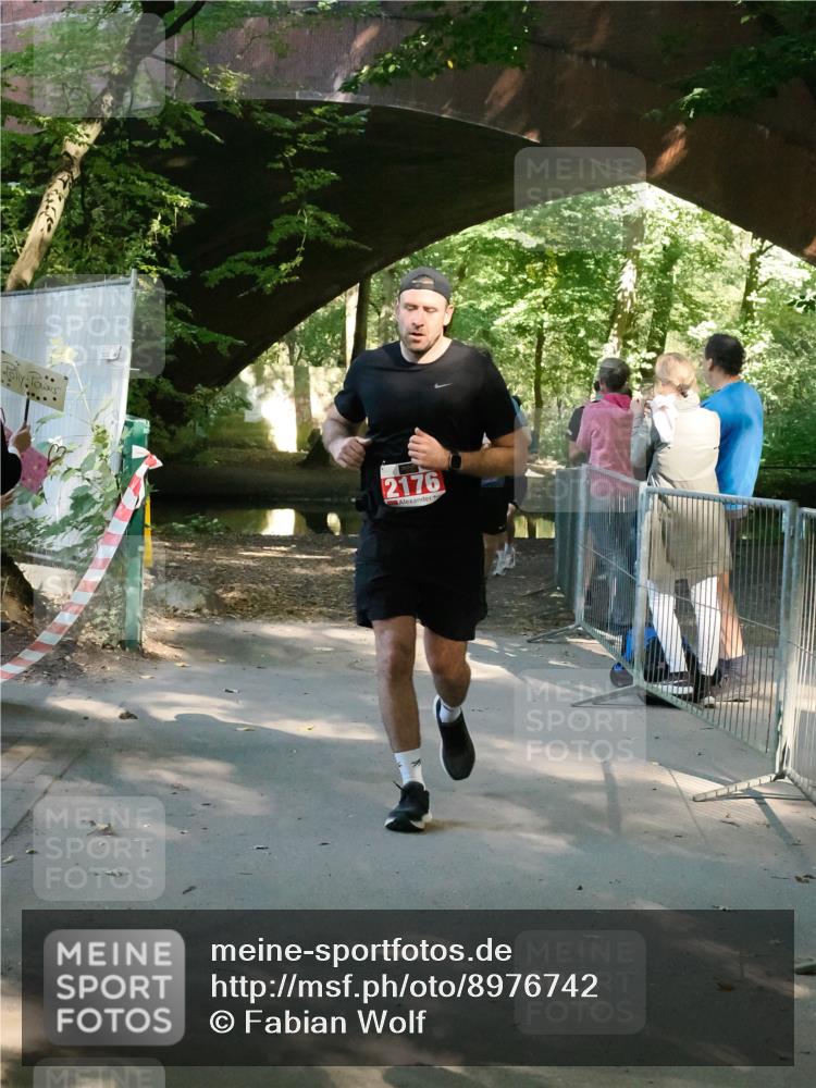 28.09.2025 - 33. Volkslauf durch das schöne Alstertal Fabian Wolf http://msf.ph/oto/8976742 28.09.2025 12:31:25 Laufen 2176 meine-sportfotos.de