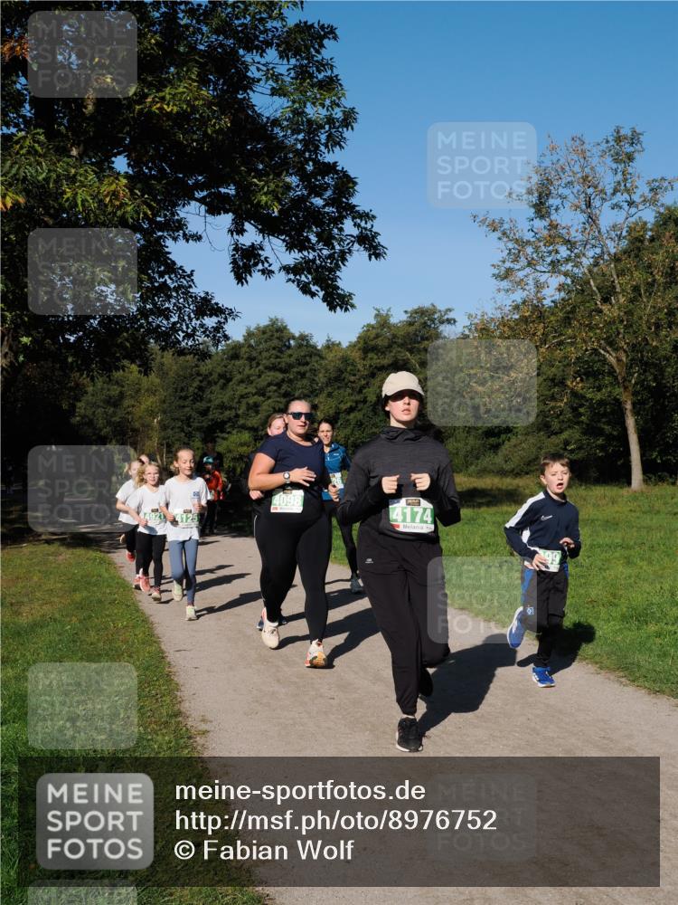28.09.2025 - 33. Volkslauf durch das schöne Alstertal Fabian Wolf http://msf.ph/oto/8976752 28.09.2025 10:40:45 Laufen 4174 meine-sportfotos.de