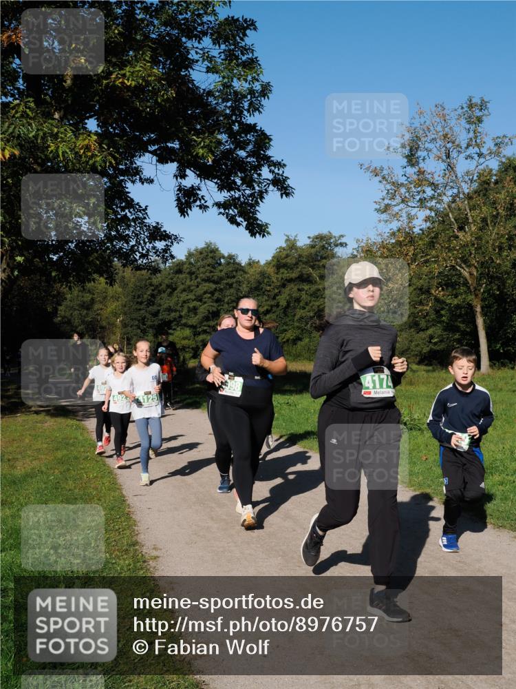 28.09.2025 - 33. Volkslauf durch das schöne Alstertal Fabian Wolf http://msf.ph/oto/8976757 28.09.2025 10:40:46 Laufen 4174 meine-sportfotos.de
