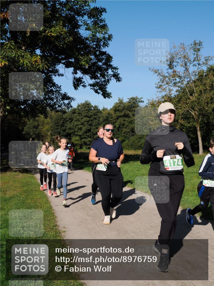 28.09.2025 - 33. Volkslauf durch das schöne Alstertal Fabian Wolf http://msf.ph/oto/8976759 28.09.2025 10:40:46 Laufen 4174, 409 meine-sportfotos.de