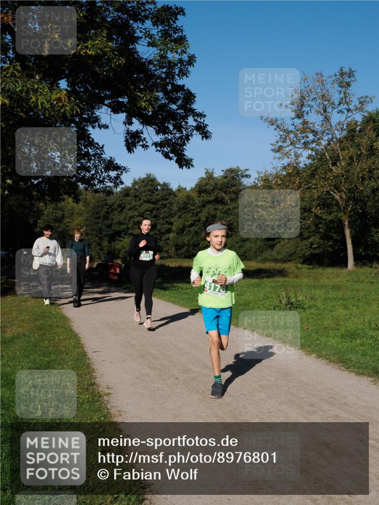 28.09.2025 - 33. Volkslauf durch das schöne Alstertal Fabian Wolf http://msf.ph/oto/8976801 28.09.2025 10:40:54 Laufen 4915 meine-sportfotos.de