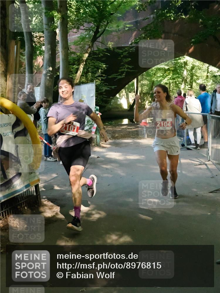 28.09.2025 - 33. Volkslauf durch das schöne Alstertal Fabian Wolf http://msf.ph/oto/8976815 28.09.2025 12:32:06 Laufen 2101, 2104 meine-sportfotos.de