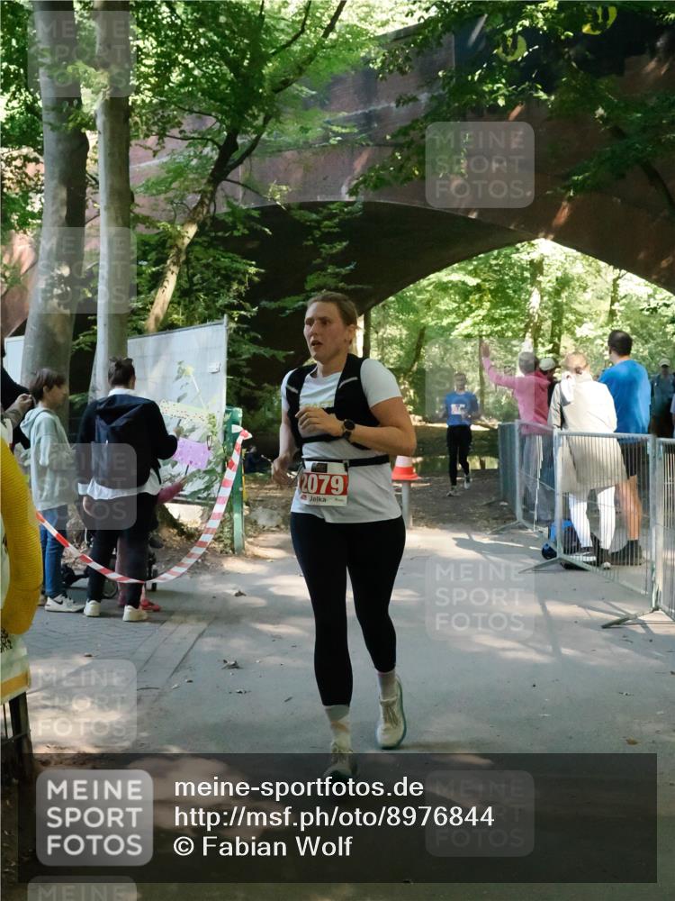 28.09.2025 - 33. Volkslauf durch das schöne Alstertal Fabian Wolf http://msf.ph/oto/8976844 28.09.2025 12:32:23 Laufen 2079 meine-sportfotos.de