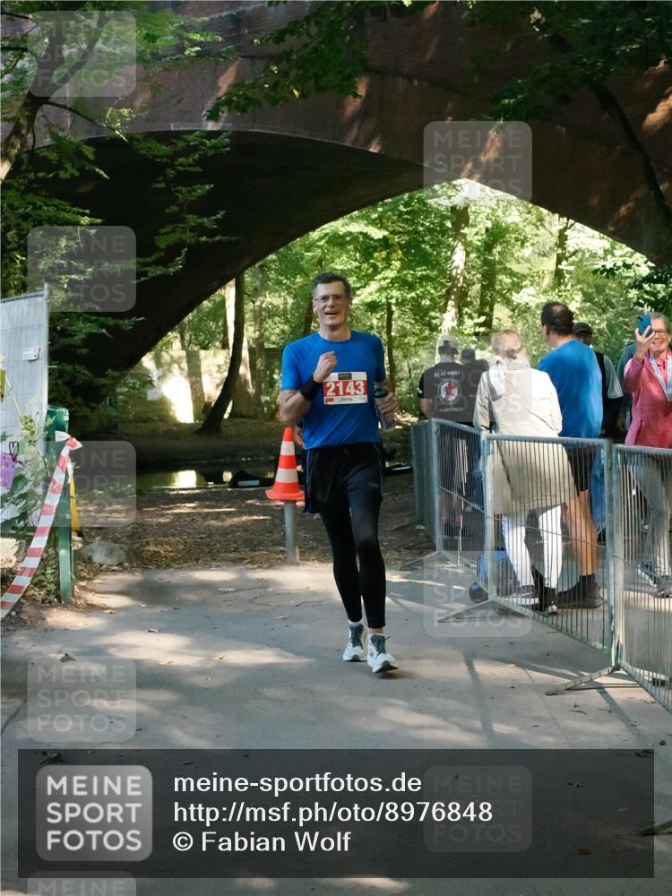 28.09.2025 - 33. Volkslauf durch das schöne Alstertal Fabian Wolf http://msf.ph/oto/8976848 28.09.2025 12:32:27 Laufen 2143 meine-sportfotos.de