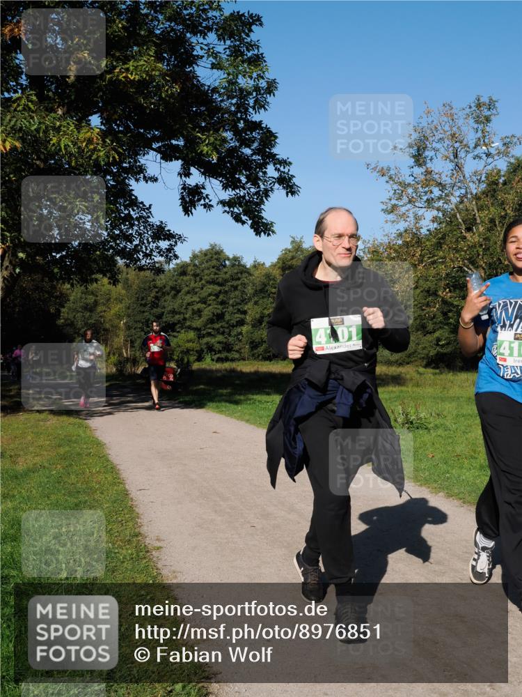28.09.2025 - 33. Volkslauf durch das schöne Alstertal Fabian Wolf http://msf.ph/oto/8976851 28.09.2025 10:41:06 Laufen 4, 01, 410 meine-sportfotos.de