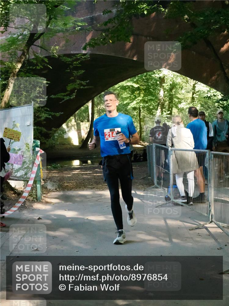 28.09.2025 - 33. Volkslauf durch das schöne Alstertal Fabian Wolf http://msf.ph/oto/8976854 28.09.2025 12:32:28 Laufen 214 meine-sportfotos.de
