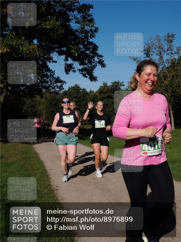 28.09.2025 - 33. Volkslauf durch das schöne Alstertal Fabian Wolf http://msf.ph/oto/8976899 28.09.2025 10:41:22 Laufen 4066, 4071, 14016 meine-sportfotos.de