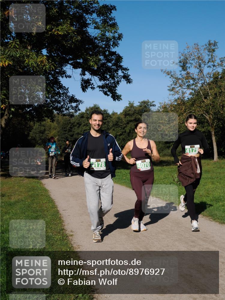 28.09.2025 - 33. Volkslauf durch das schöne Alstertal Fabian Wolf http://msf.ph/oto/8976927 28.09.2025 10:41:35 Laufen 7178, 4070, 4179 meine-sportfotos.de
