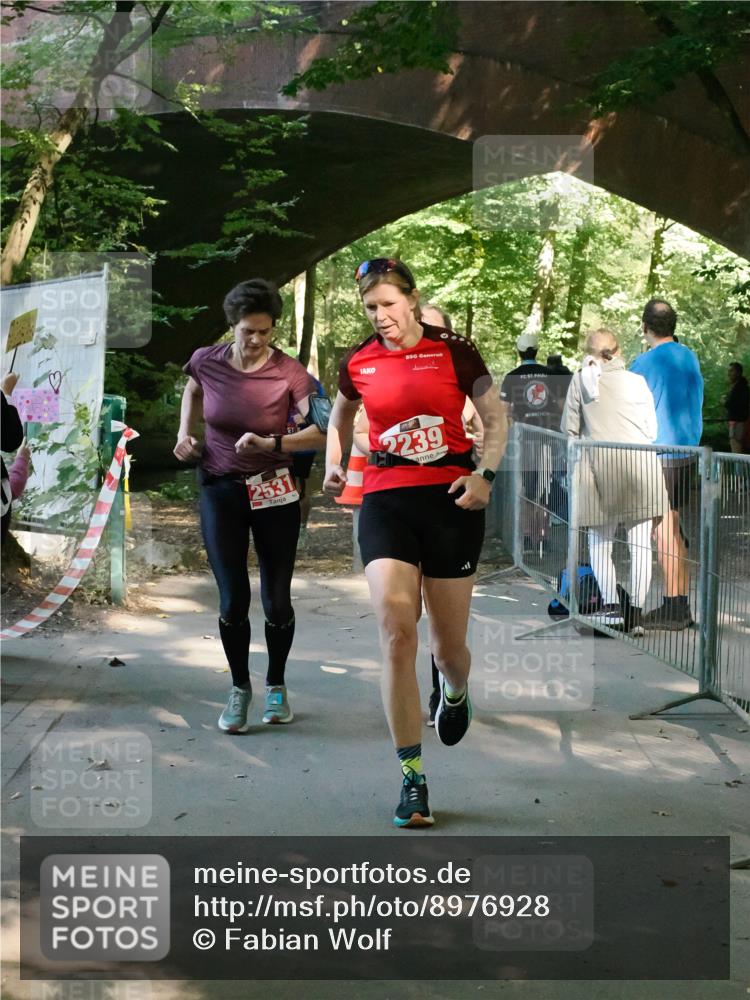 28.09.2025 - 33. Volkslauf durch das schöne Alstertal Fabian Wolf http://msf.ph/oto/8976928 28.09.2025 12:33:01 Laufen 2531, 2239 meine-sportfotos.de