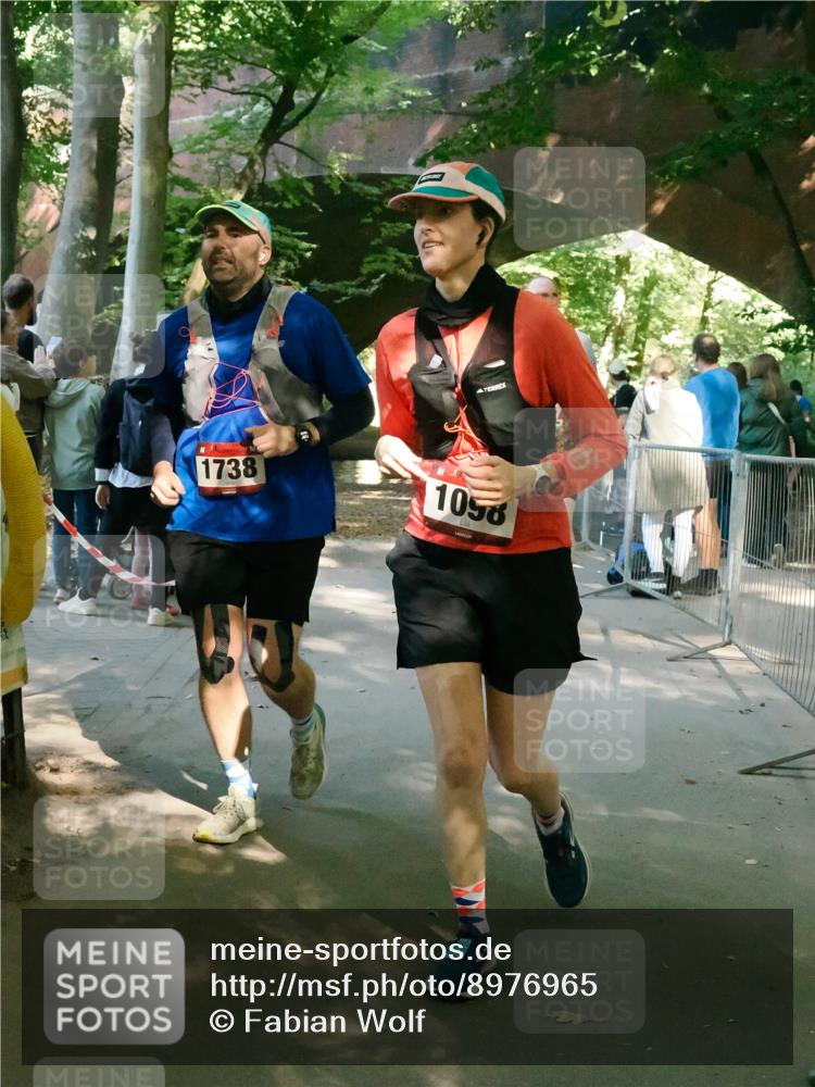 28.09.2025 - 33. Volkslauf durch das schöne Alstertal Fabian Wolf http://msf.ph/oto/8976965 28.09.2025 12:33:07 Laufen 1738, 1098 meine-sportfotos.de