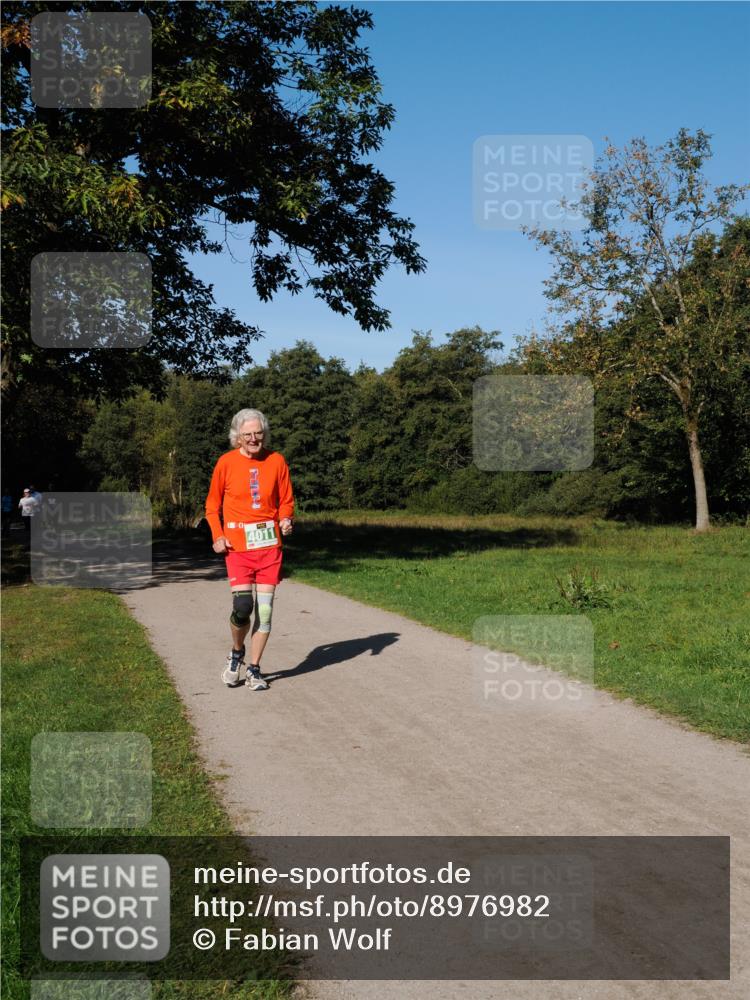 28.09.2025 - 33. Volkslauf durch das schöne Alstertal Fabian Wolf http://msf.ph/oto/8976982 28.09.2025 10:41:47 Laufen  meine-sportfotos.de
