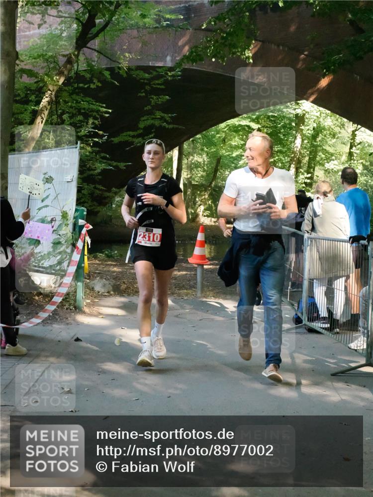28.09.2025 - 33. Volkslauf durch das schöne Alstertal Fabian Wolf http://msf.ph/oto/8977002 28.09.2025 12:33:25 Laufen 2310 meine-sportfotos.de
