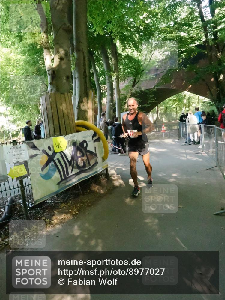28.09.2025 - 33. Volkslauf durch das schöne Alstertal Fabian Wolf http://msf.ph/oto/8977027 28.09.2025 12:33:28 Laufen  meine-sportfotos.de