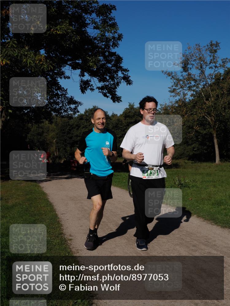28.09.2025 - 33. Volkslauf durch das schöne Alstertal Fabian Wolf http://msf.ph/oto/8977053 28.09.2025 10:42:05 Laufen 4139 meine-sportfotos.de