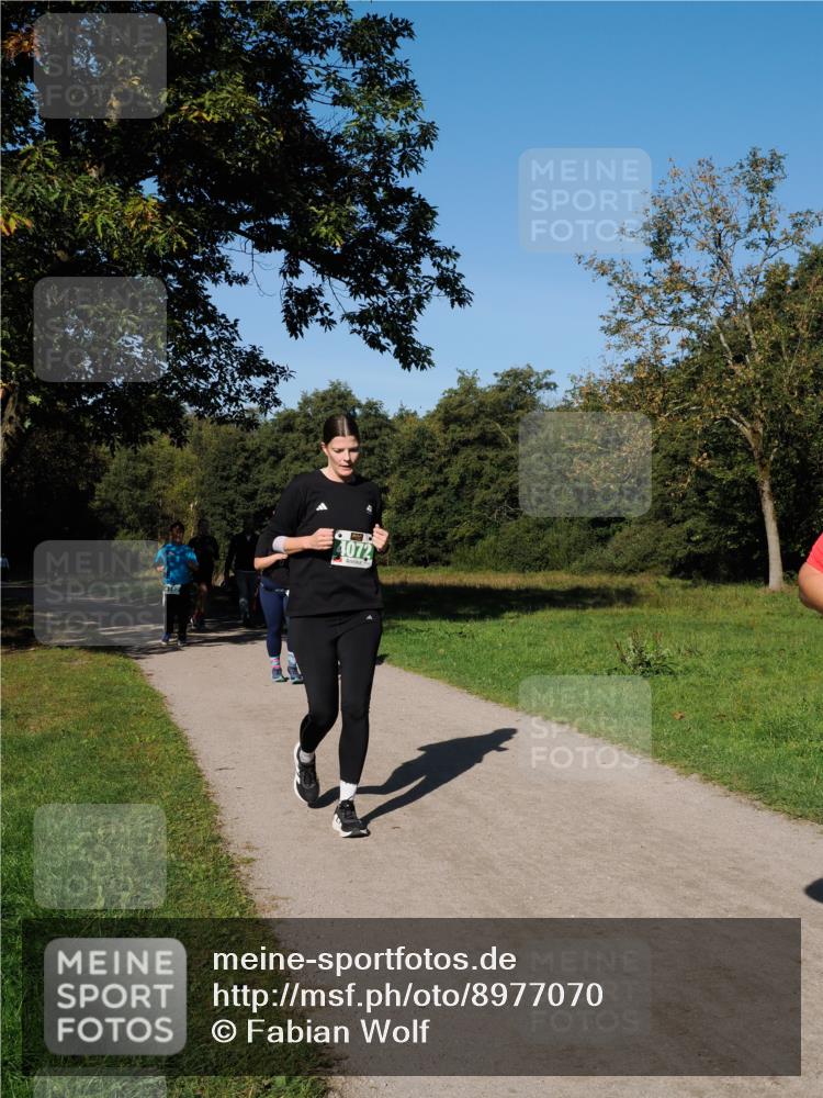 28.09.2025 - 33. Volkslauf durch das schöne Alstertal Fabian Wolf http://msf.ph/oto/8977070 28.09.2025 10:42:14 Laufen 4072 meine-sportfotos.de