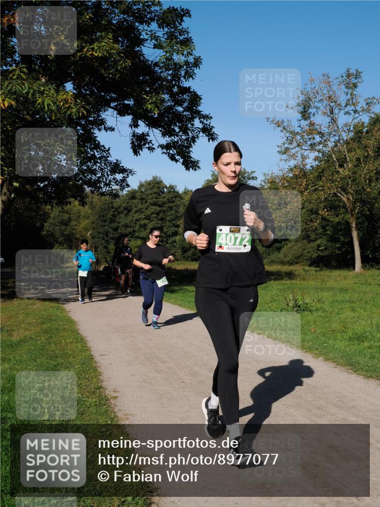 28.09.2025 - 33. Volkslauf durch das schöne Alstertal Fabian Wolf http://msf.ph/oto/8977077 28.09.2025 10:42:15 Laufen 4110, 4072 meine-sportfotos.de