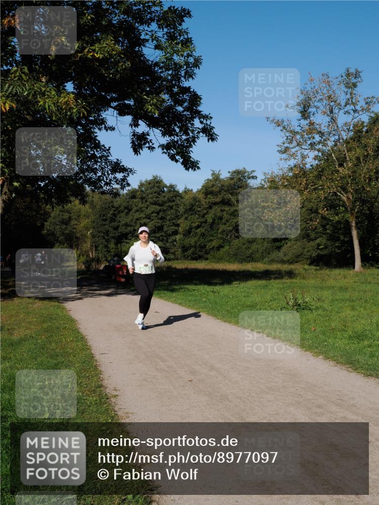 28.09.2025 - 33. Volkslauf durch das schöne Alstertal Fabian Wolf http://msf.ph/oto/8977097 28.09.2025 10:42:40 Laufen 4068 meine-sportfotos.de