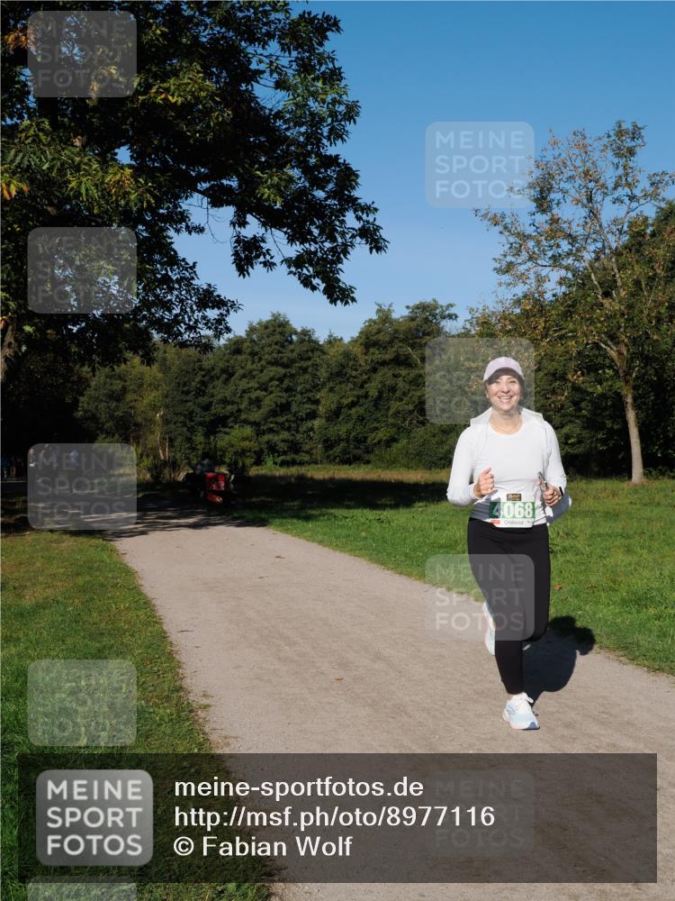 28.09.2025 - 33. Volkslauf durch das schöne Alstertal Fabian Wolf http://msf.ph/oto/8977116 28.09.2025 10:42:42 Laufen 4068 meine-sportfotos.de