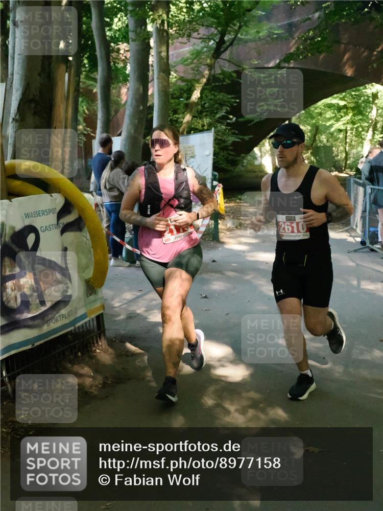 28.09.2025 - 33. Volkslauf durch das schöne Alstertal Fabian Wolf http://msf.ph/oto/8977158 28.09.2025 12:35:02 Laufen 2610 meine-sportfotos.de