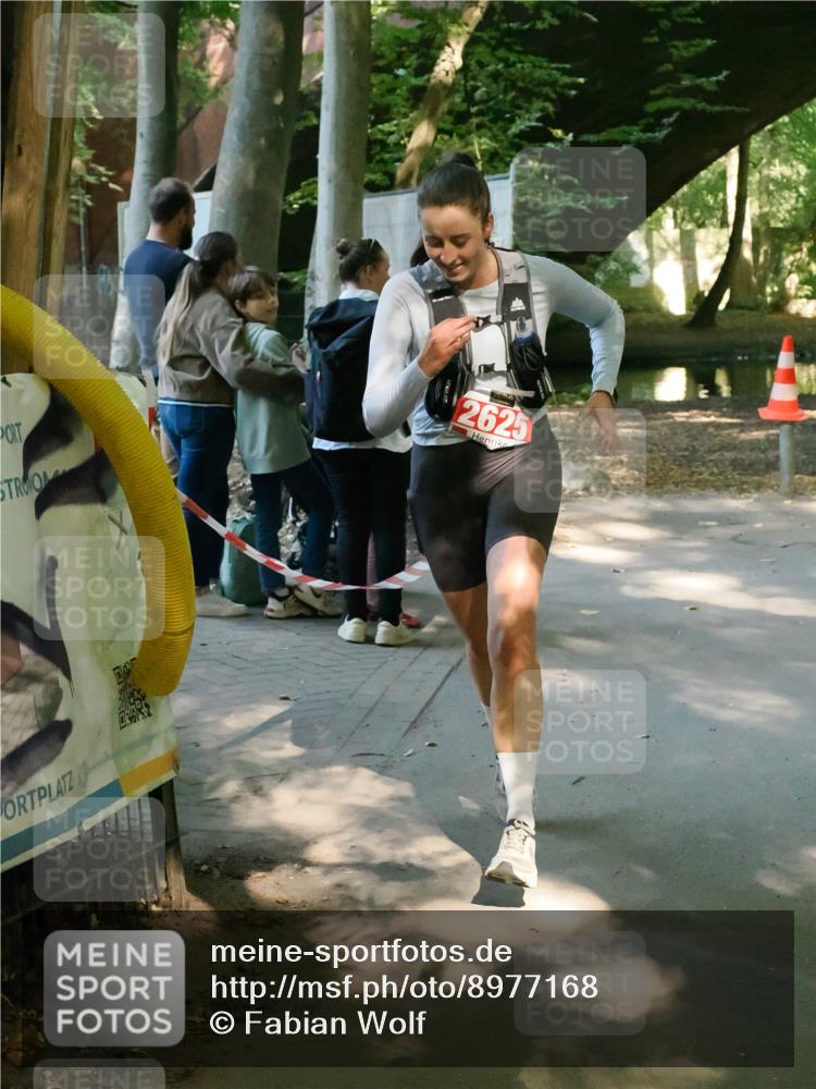 28.09.2025 - 33. Volkslauf durch das schöne Alstertal Fabian Wolf http://msf.ph/oto/8977168 28.09.2025 12:35:07 Laufen 2625 meine-sportfotos.de
