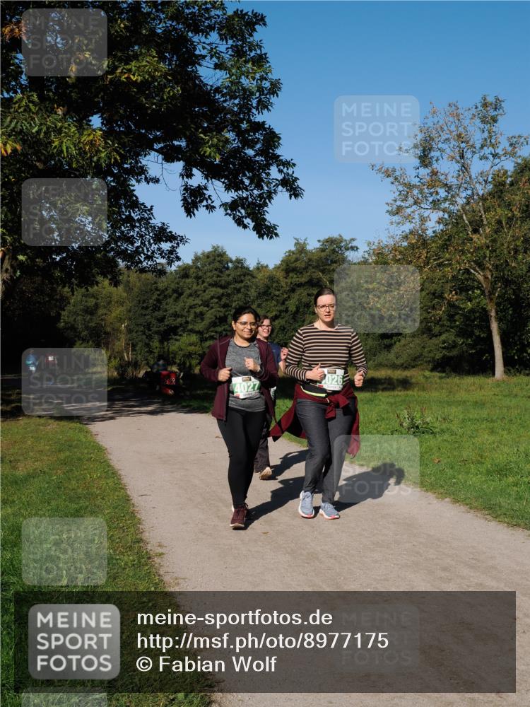 28.09.2025 - 33. Volkslauf durch das schöne Alstertal Fabian Wolf http://msf.ph/oto/8977175 28.09.2025 10:43:00 Laufen 4027, 026 meine-sportfotos.de