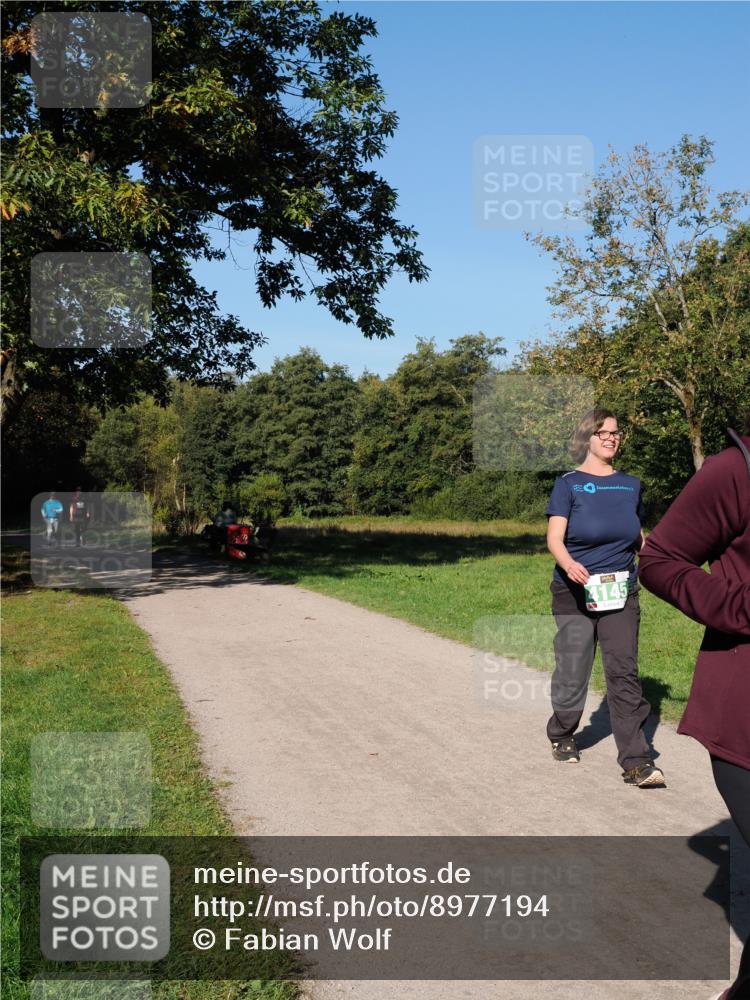 28.09.2025 - 33. Volkslauf durch das schöne Alstertal Fabian Wolf http://msf.ph/oto/8977194 28.09.2025 10:43:02 Laufen 4145 meine-sportfotos.de