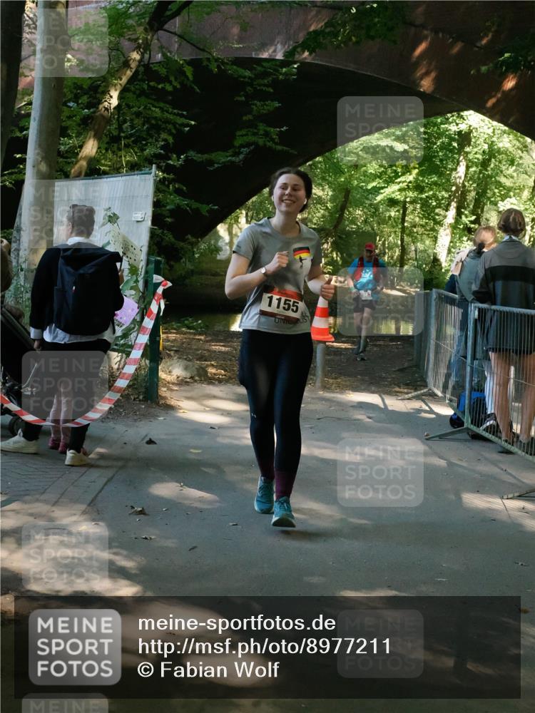 28.09.2025 - 33. Volkslauf durch das schöne Alstertal Fabian Wolf http://msf.ph/oto/8977211 28.09.2025 12:35:35 Laufen 1155 meine-sportfotos.de