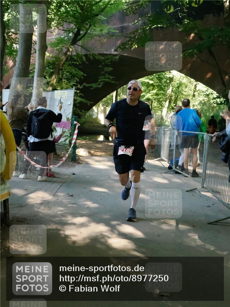 28.09.2025 - 33. Volkslauf durch das schöne Alstertal Fabian Wolf http://msf.ph/oto/8977250 28.09.2025 12:37:39 Laufen 2186, 220 meine-sportfotos.de