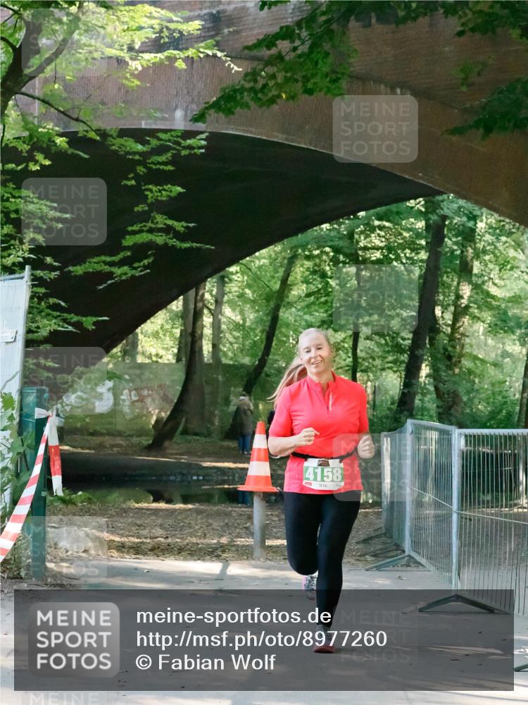28.09.2025 - 33. Volkslauf durch das schöne Alstertal Fabian Wolf http://msf.ph/oto/8977260 28.09.2025 11:04:11 Laufen 4158 meine-sportfotos.de