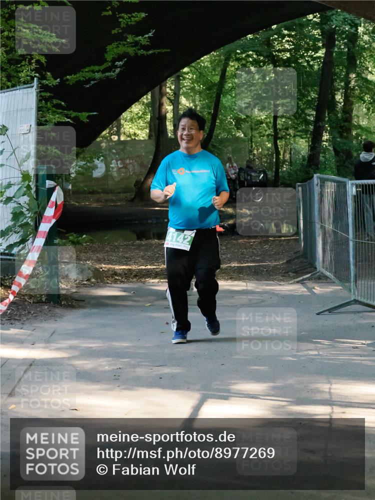28.09.2025 - 33. Volkslauf durch das schöne Alstertal Fabian Wolf http://msf.ph/oto/8977269 28.09.2025 11:06:36 Laufen 4142 meine-sportfotos.de