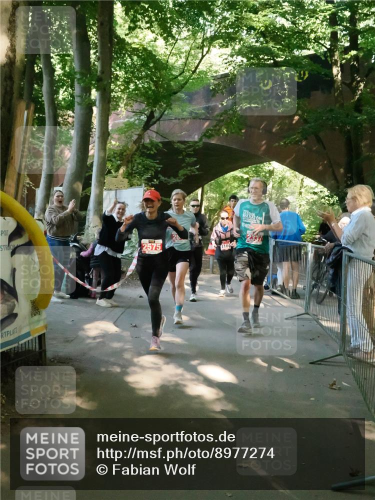 28.09.2025 - 33. Volkslauf durch das schöne Alstertal Fabian Wolf http://msf.ph/oto/8977274 28.09.2025 12:38:41 Laufen 2575, 1104 meine-sportfotos.de