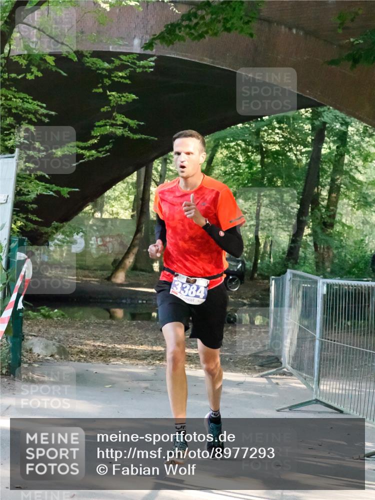 28.09.2025 - 33. Volkslauf durch das schöne Alstertal Fabian Wolf http://msf.ph/oto/8977293 28.09.2025 11:09:48 Laufen 3384 meine-sportfotos.de