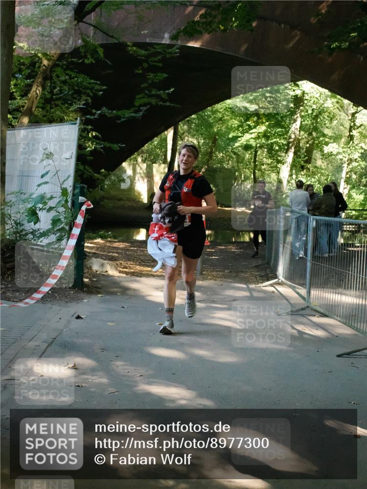 28.09.2025 - 33. Volkslauf durch das schöne Alstertal Fabian Wolf http://msf.ph/oto/8977300 28.09.2025 12:40:11 Laufen  meine-sportfotos.de