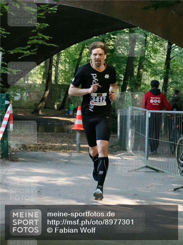 28.09.2025 - 33. Volkslauf durch das schöne Alstertal Fabian Wolf http://msf.ph/oto/8977301 28.09.2025 11:11:21 Laufen 3412 meine-sportfotos.de