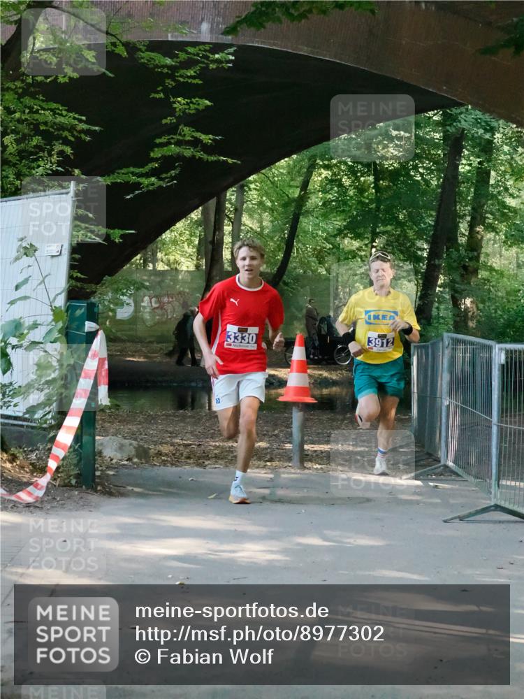 28.09.2025 - 33. Volkslauf durch das schöne Alstertal Fabian Wolf http://msf.ph/oto/8977302 28.09.2025 11:11:31 Laufen 3330, 3912 meine-sportfotos.de