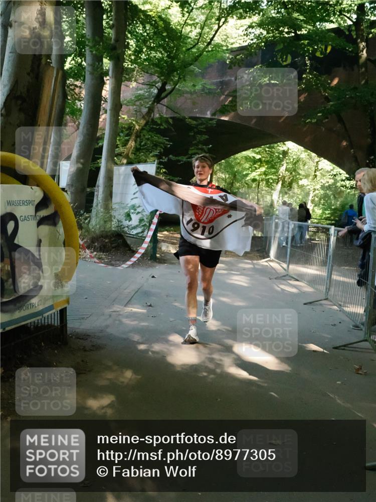 28.09.2025 - 33. Volkslauf durch das schöne Alstertal Fabian Wolf http://msf.ph/oto/8977305 28.09.2025 12:40:13 Laufen 1910 meine-sportfotos.de