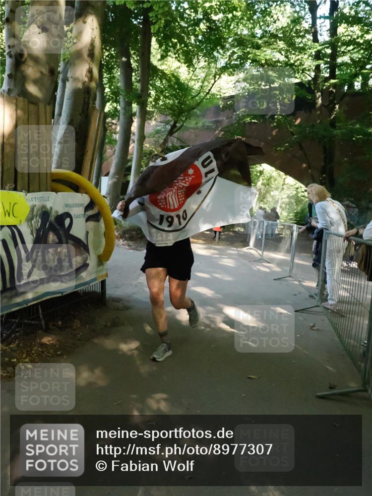 28.09.2025 - 33. Volkslauf durch das schöne Alstertal Fabian Wolf http://msf.ph/oto/8977307 28.09.2025 12:40:13 Laufen 1910, 18, 10 meine-sportfotos.de