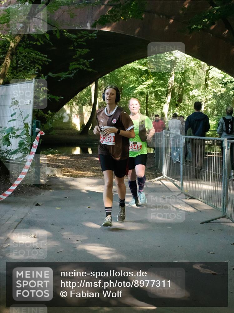 28.09.2025 - 33. Volkslauf durch das schöne Alstertal Fabian Wolf http://msf.ph/oto/8977311 28.09.2025 12:40:24 Laufen 2369, 2545 meine-sportfotos.de