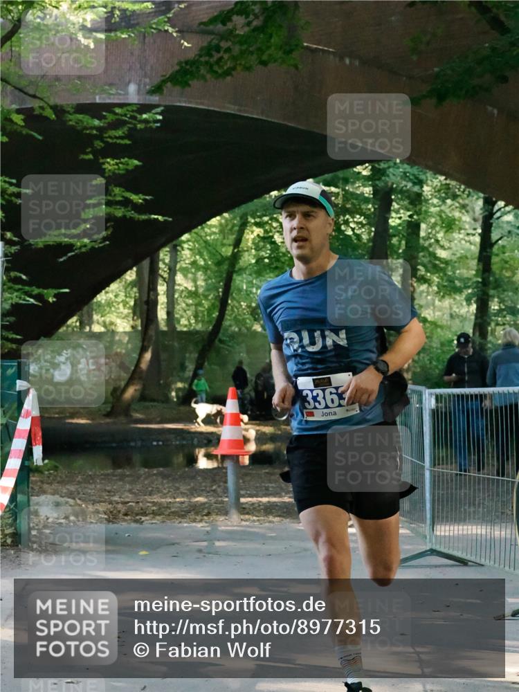 28.09.2025 - 33. Volkslauf durch das schöne Alstertal Fabian Wolf http://msf.ph/oto/8977315 28.09.2025 11:12:14 Laufen 3363 meine-sportfotos.de
